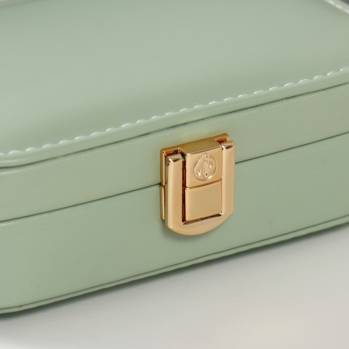 Шкатулка кожзам для украшений Шкатулка кожзам для украшений "Эмори" зелёная 15х10х4,5 см