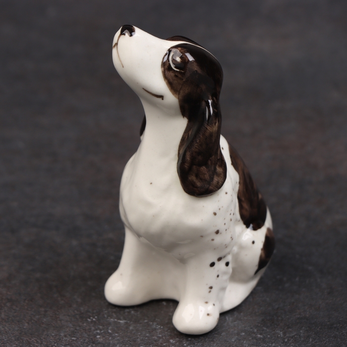 Статуэтка фарфоровая "Русский Спаниэль сидит", 9 см, авторская роспись