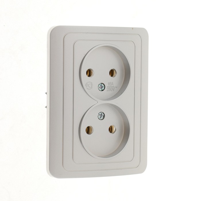 Розетка двухместная Luazon Lighting Розетка двухместная Luazon Lighting "Орион", 10 А, скрытая, без з/к, серебристая