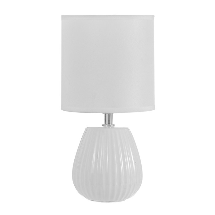 Настольная лампа "Арнелла" Е14 40Вт белый 14х14х28 см RISALUX