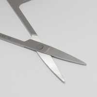 Ножницы маникюрные, прямые, узкие, 9 см, цвет серебристый Ножницы маникюрные, прямые, узкие, 9 см, цвет серебристый