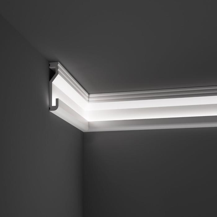 Плинтус пластиковый белый под LED ленту 100х20х2000мм Плинтус пластиковый белый под LED ленту 100х20х2000мм