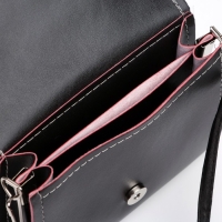 Сумка детская для девочки "Кошечка", на клапане, цвет чёрный/розовый, 15х4х12 см