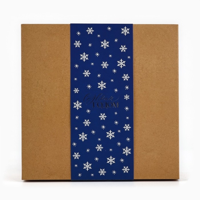 Коробка подарочная новогодняя складная &laquo;Снежинки&raquo;, тиснение, 20 х 20 х 8 см, Новый год