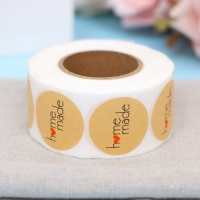 Наклейки крафт в рулоне "Handmade",500 шт,2,5 х 2,5 см Наклейки крафт в рулоне "Handmade",500 шт,2,5 х 2,5 см