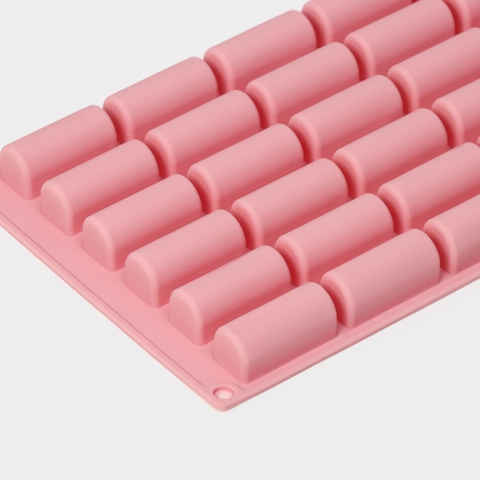 Форма для конфет и шоколада Доляна &laquo;Батончик&raquo;, силикон, 28&times;17,5&times;2 см, 30 ячеек (4,3&times;1,7 см), цвет розовый