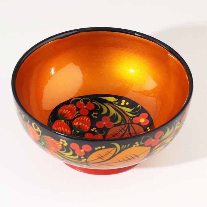 Салатник &laquo;Ягодка&raquo;, 16&times;16&times;9 см, хохлома