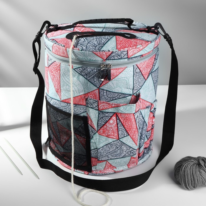 Сумка-футляр &laquo;Цветы&raquo;, с ручками/карманами, d = 28 &times; 32 см, цвет разноцветный