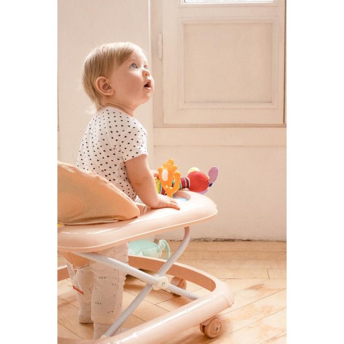 Ходунки &laquo;Верный друг&raquo;, 7 колес, муз. игрушки, бежевый