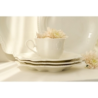 Кружка фарфоровая Magistro &laquo;Сюита&raquo;, 250 мл, цвет белый