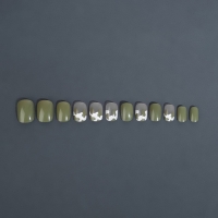 Накладные ногти &laquo;Хакки&raquo;, 12 шт, с клеевыми пластинами, форма мягкий квадрат, цвет зелёный/белый