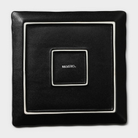 Блюдо фарфоровое для подачи Magistro Pietra lunare, 21×21 см, цвет чёрный Блюдо фарфоровое для подачи Magistro Pietra lunare, 21×21 см, цвет чёрный