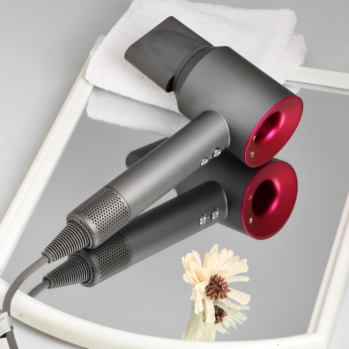 Фен Windigo LF-03, 1250 Вт, 3 температурных режима, 3 скорости, концентратор, серо-розовый Фен Windigo LF-03, 1250 Вт, 3 температурных режима, 3 скорости, концентратор, серо-розовый