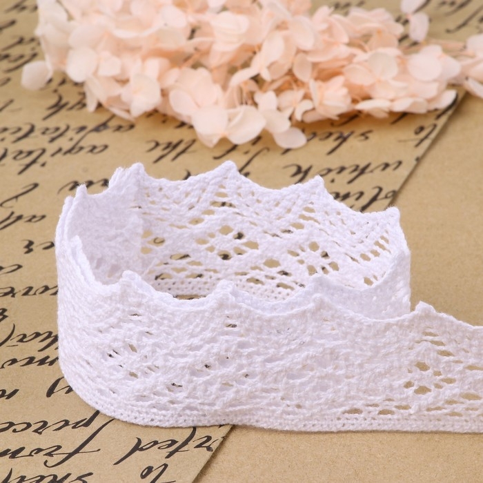 Кружево вязаное, 40 мм &times; 10 &plusmn; 1 м, цвет белый