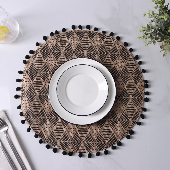 Салфетка сервировочная на стол Доляна &laquo;Сафари&raquo;, d=38 см, цвет чёрный
