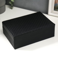 Шкатулка кожзам для украшений "С пайетками" чёрная 7,5х22х15 см Шкатулка кожзам для украшений "С пайетками" чёрная 7,5х22х15 см