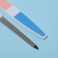 Набор маникюрный, 2 предмета, на блистере, разноцветный Набор маникюрный, 2 предмета, на блистере, разноцветный