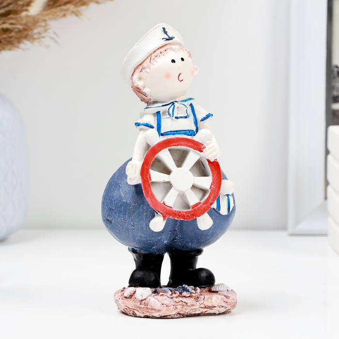 Фигура Фигура "Мальчик моряк за штурвалом" 18х8х7см