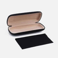 Футляр для очков на хлопушке, длина 15,5 см, цвет чёрный Футляр для очков на хлопушке, длина 15,5 см, цвет чёрный