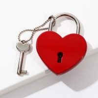 Замок свадебный с ключом «Ты+Я=Семья». Замок свадебный с ключом «Ты+Я=Семья».