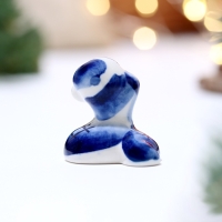 Сувенир символ года &laquo;Змейка в шляпе&raquo;, гжель, 3.5х4 см