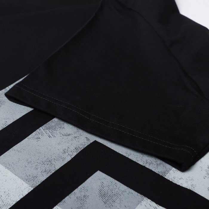 Футболка мужская, цвет чёрный, размер 52