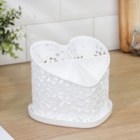 Подставка под столовые приборы «Сердце», 17×18,5×15,5 см, цвет белый Подставка под столовые приборы «Сердце», 17×18,5×15,5 см, цвет белый