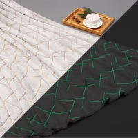 Плед светящийся в темноте Этель "Ромбы" цв.серый 180*200 см,100% п/э, 220 гр/м2 Плед светящийся в темноте Этель "Ромбы" цв.серый 180*200 см,100% п/э, 220 гр/м2