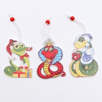 Набор подвесок в деревянной подарочной упаковке, 9 шт. Набор подвесок в деревянной подарочной упаковке, 9 шт.