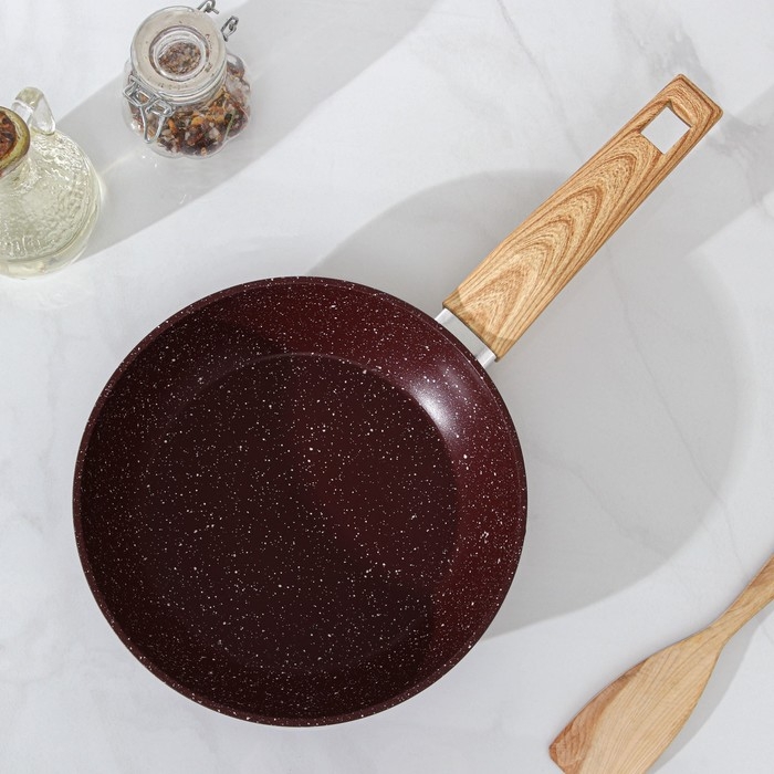 Сковорода кованая Magistro Natural. Brown, d=20 см, ручка soft-touch, антипригарное покрытие, индукция, цвет коричневый Сковорода кованая Magistro Natural. Brown, d=20 см, ручка soft-touch, антипригарное покрытие, индукция, цвет коричневый