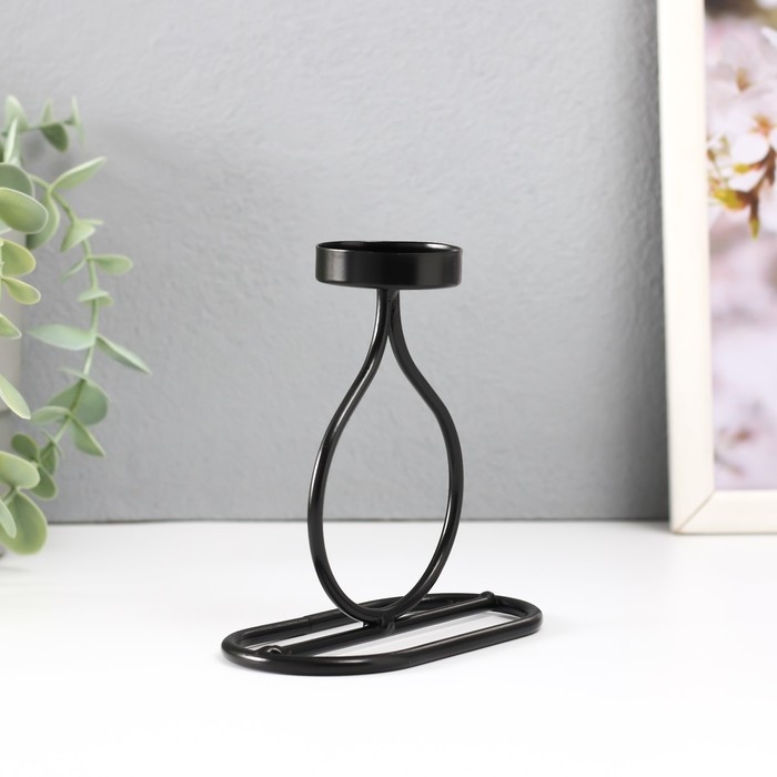 Подсвечник металл на 1 свечу Подсвечник металл на 1 свечу "Бутылочка" d=4 см чёрный 11х6х11,5 см