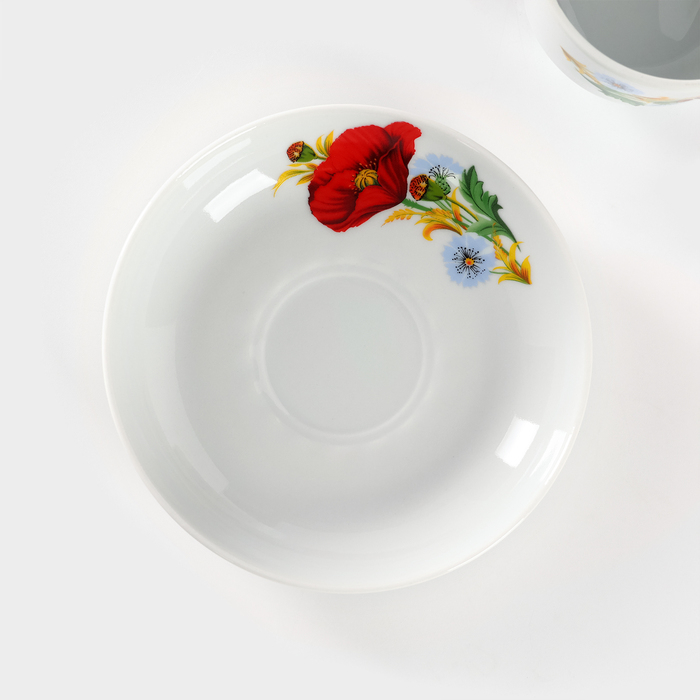 Чайная пара фарфоровая &laquo;Маки красные&raquo;, 250 мл, блюдце d=15 см