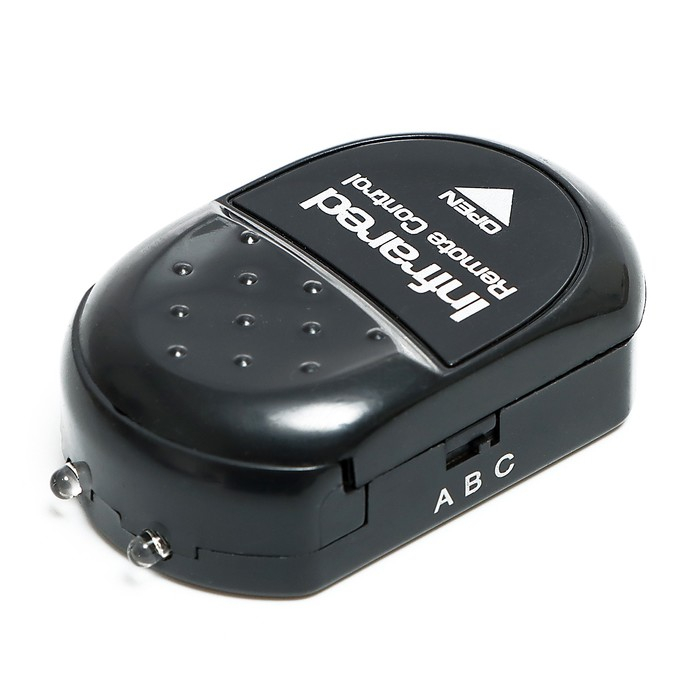 Жук радиоуправляемый «Таракан», работает от батареек, свет Жук радиоуправляемый «Таракан», работает от батареек, свет