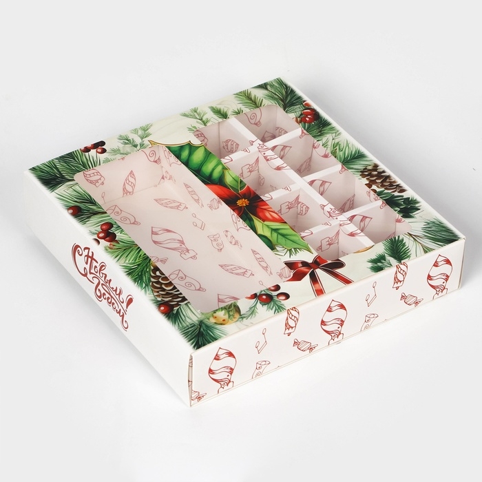 Новый год. Коробка под 8 конфет и шоколад, с окном Новый год. Коробка под 8 конфет и шоколад, с окном "Новогодние подарки", 17,7 х 17,8 х 3,8 см, кондитерская упаковка