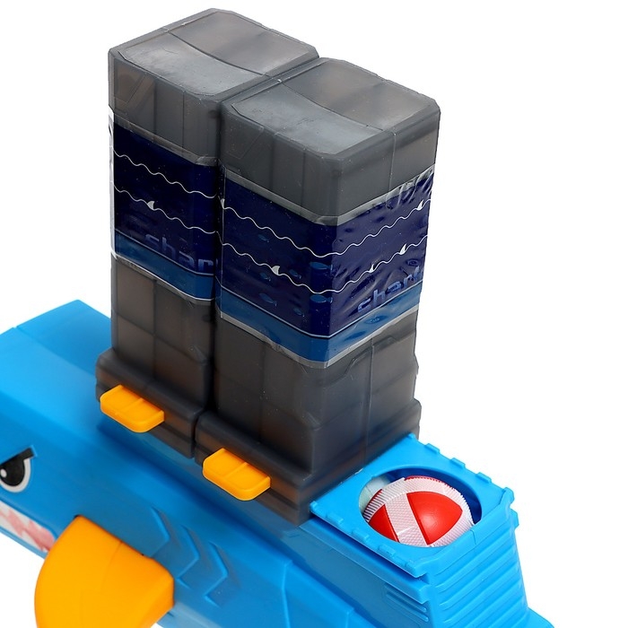 Дартс с пистолетом «Акула», 2 обоймы, 9 шаров Дартс с пистолетом «Акула», 2 обоймы, 9 шаров