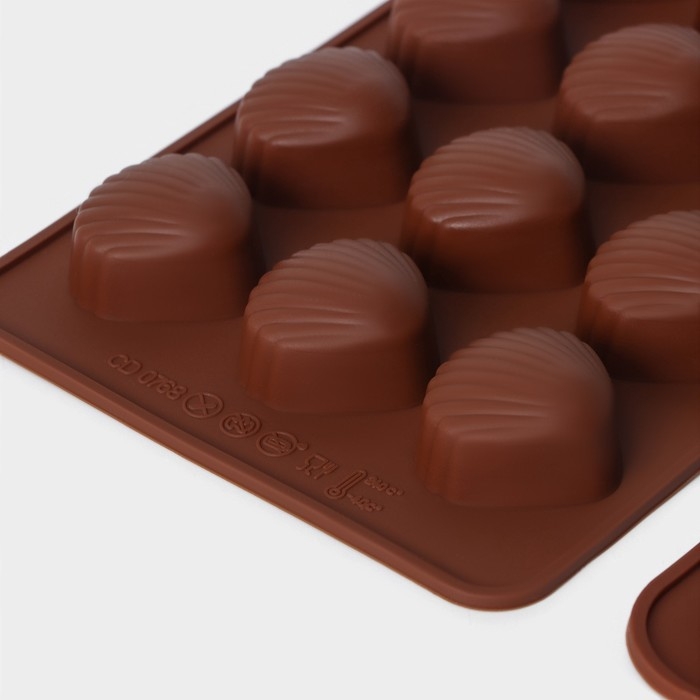 Набор форм для конфет и шоколада Доляна &laquo;Ассорти&raquo;, 3 шт, силикон, цвет коричневый