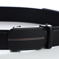 Ремень мужской, ширина 3,5 см, пряжка автомат, цвет чёрный Ремень мужской, ширина 3,5 см, пряжка автомат, цвет чёрный