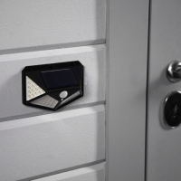 Садовый светильник на солнечной батарее с датчиком движения, накладной, 13 &times; 9.5 &times; 5.5 см, 100 LED, свечение белое