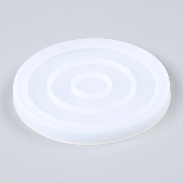 Форма силиконовая универсальная «Круг», размер изделия 11,2 × 11,2 × 0,9 см Форма силиконовая универсальная «Круг», размер изделия 11,2 × 11,2 × 0,9 см