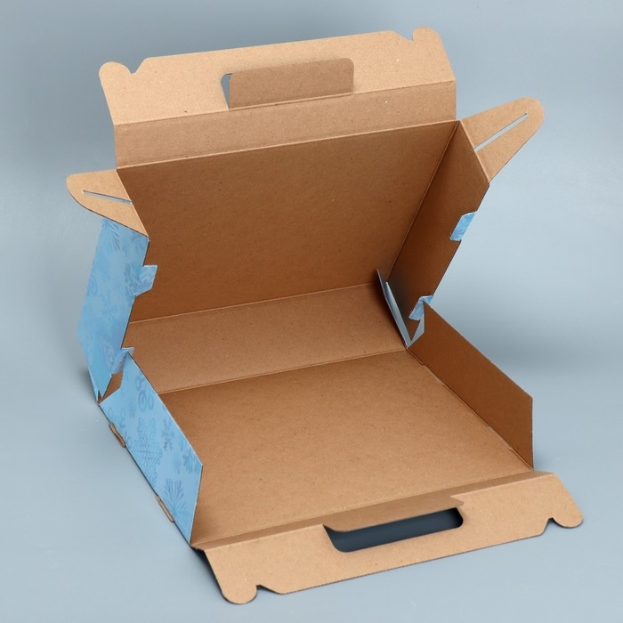 Коробка подарочная новогодняя складная &laquo;С новым годом&raquo;, 33.7 х 25.7 х 7.9 см, Новый год