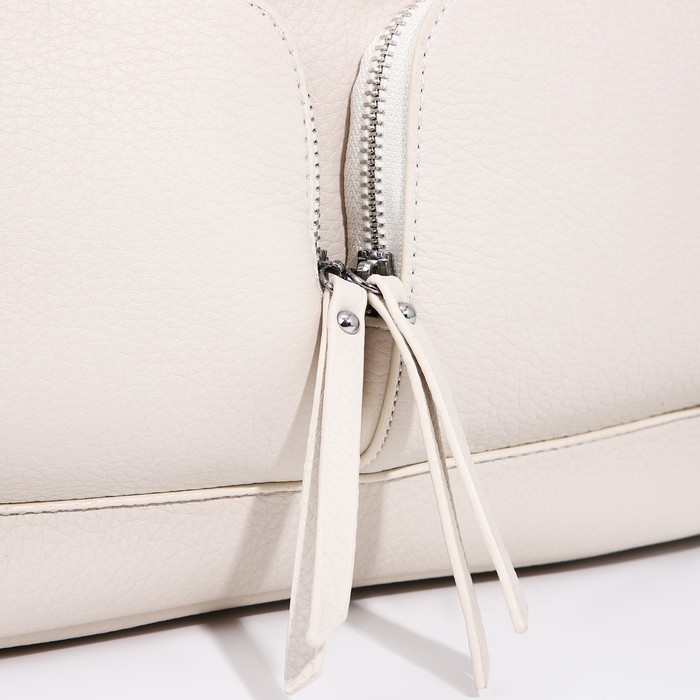 Сумка-тоут на молнии, 3 наружных кармана, цвет молочный Сумка-тоут на молнии, 3 наружных кармана, цвет молочный