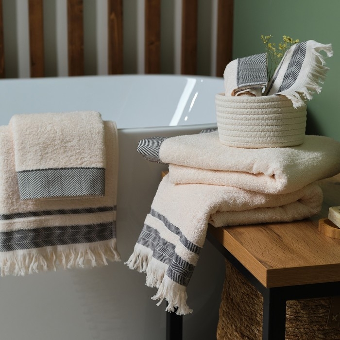 Полотенце махровое LoveLife «Муссон» 50х80 см, чёрный, 100% хлопок, 500 гр/м2 Полотенце махровое LoveLife «Муссон» 50х80 см, чёрный, 100% хлопок, 500 гр/м2