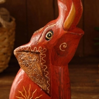 Сувенир "Слон красный" дерево 7х11х40 см Сувенир "Слон красный" дерево 7х11х40 см