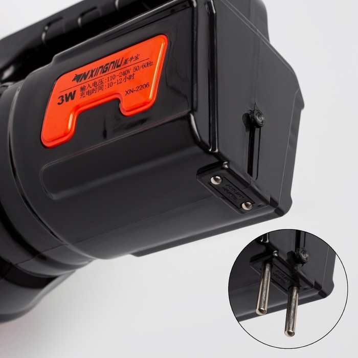 Фонарь прожекторный аккумуляторный, 3 Вт, 1200 мАч, LED, 10.5 х 18.5 см Фонарь прожекторный аккумуляторный, 3 Вт, 1200 мАч, LED, 10.5 х 18.5 см