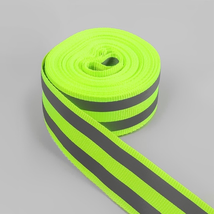 Светоотражающая лента-стропа, 20 мм, 5 &plusmn; 1 м, 2 полосы, цвет салатовый