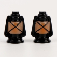 Миниатюра кукольная «Переносная лампа», набор 2 шт., размер 1 шт. — 1,5 × 1 × 2,5 см Миниатюра кукольная «Переносная лампа», набор 2 шт., размер 1 шт. — 1,5 × 1 × 2,5 см