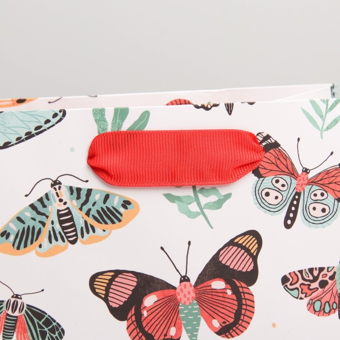 Пакет подарочный ламинированный вертикальный, упаковка, &laquo;Счастье&raquo;, MS 18 х 23 х 10 см