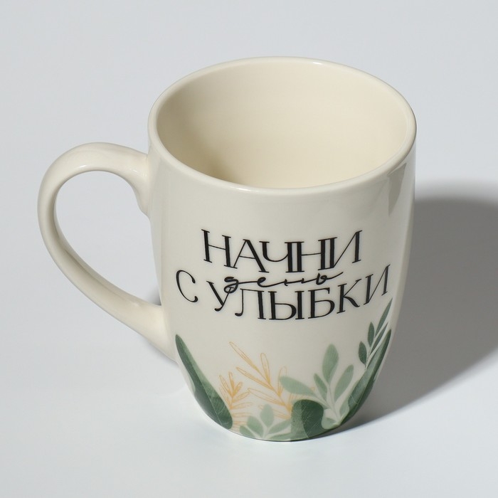 Кружка керамическая с ложкой &laquo;Начни день с улыбки&raquo;, 310 мл, цвет белый
