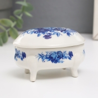 Шкатулка керамика на ножках "Синие цветы" 6,1х7,7х4,8 см Шкатулка керамика на ножках "Синие цветы" 6,1х7,7х4,8 см