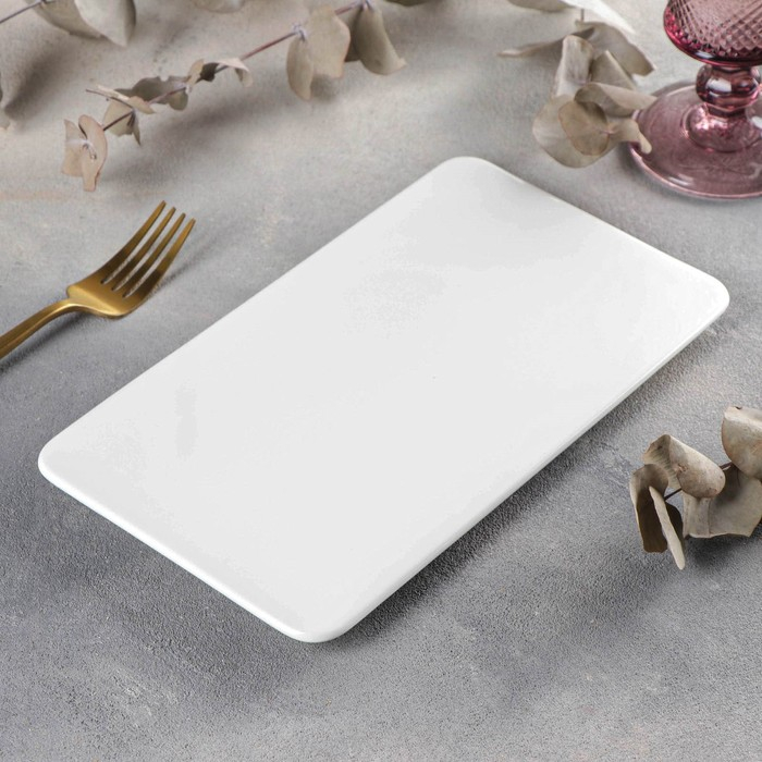 Блюдо фарфоровое Wilmax, 25,5&times;14,5 см, цвет белый